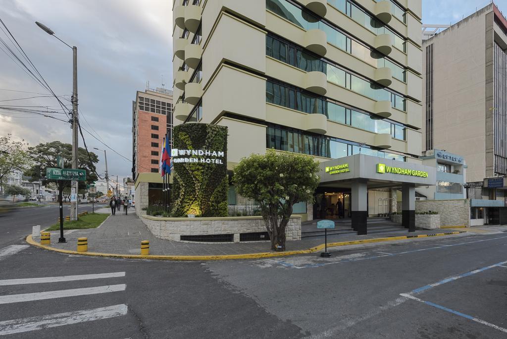 Hotel Wyndham Garden Quito Exterior foto